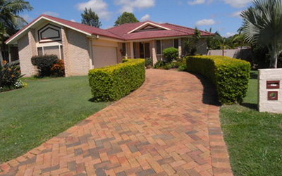 5-Effective-Ways-To-Create-An-Amazing-Driveway Driveway